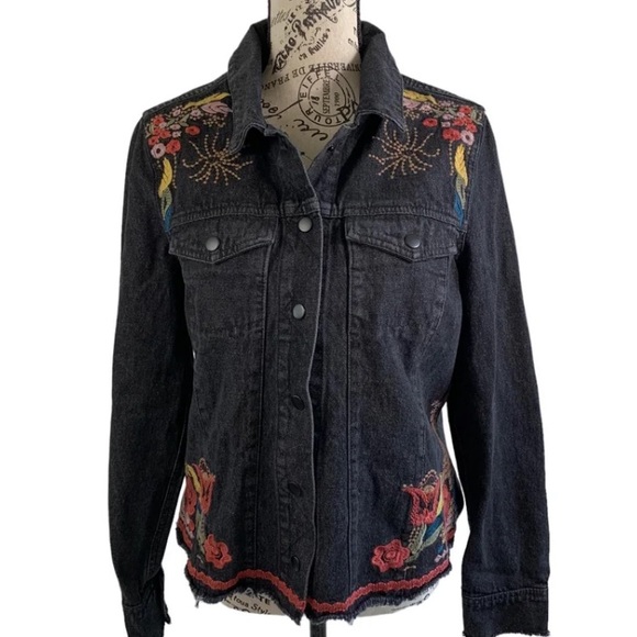 Mi ami women’s M embroidered black denim jacket - Picture 1 of 12